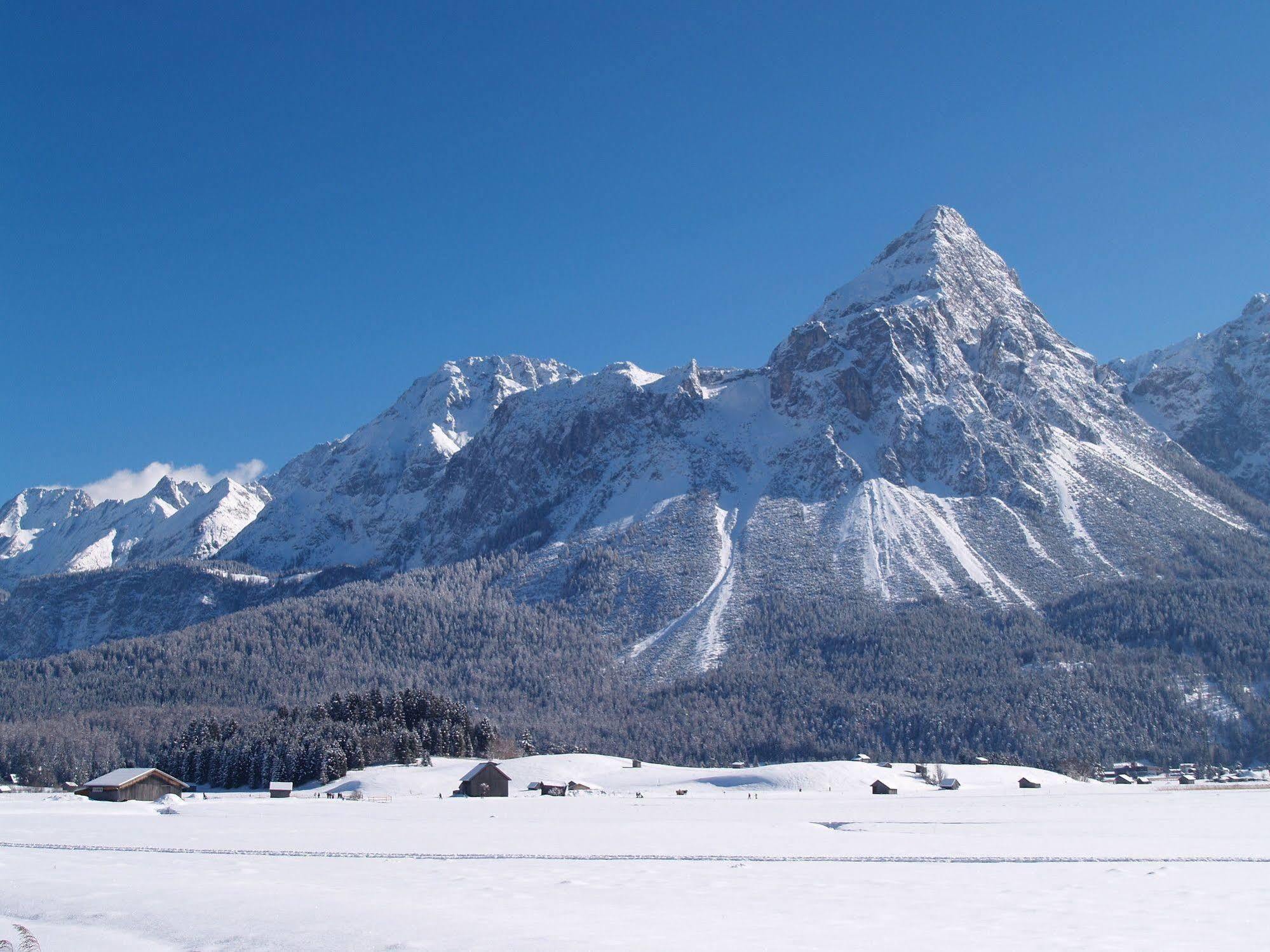 B&B Gaestehaus Alpenblick Lermoos Exterior foto