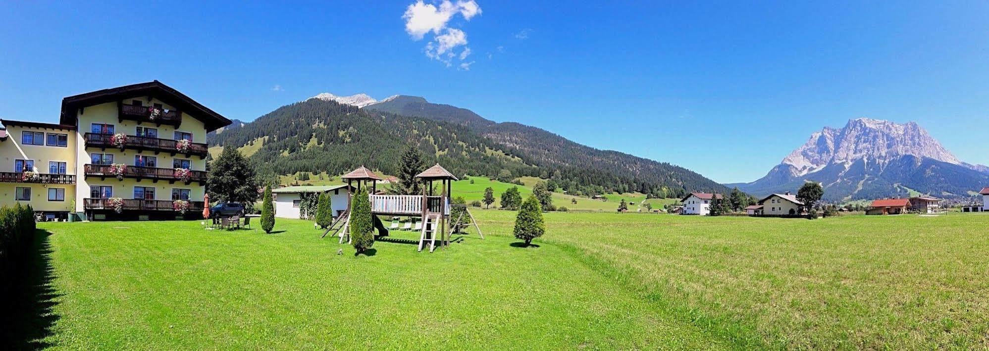 B&B Gaestehaus Alpenblick Lermoos Exterior foto